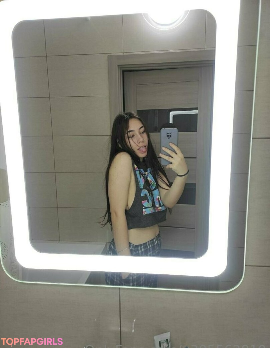 Foto desnuda filtrada de OnlyFans de Babyuntouchable #3 Foto desnuda filtrada de OnlyFans de Babyuntouchable #3
