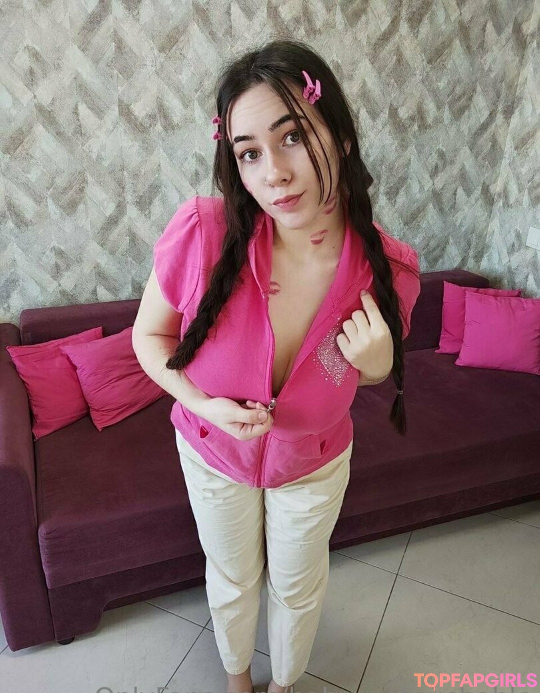 Foto desnuda filtrada de OnlyFans de Babyuntouchable #53 Foto desnuda filtrada de OnlyFans de Babyuntouchable #53