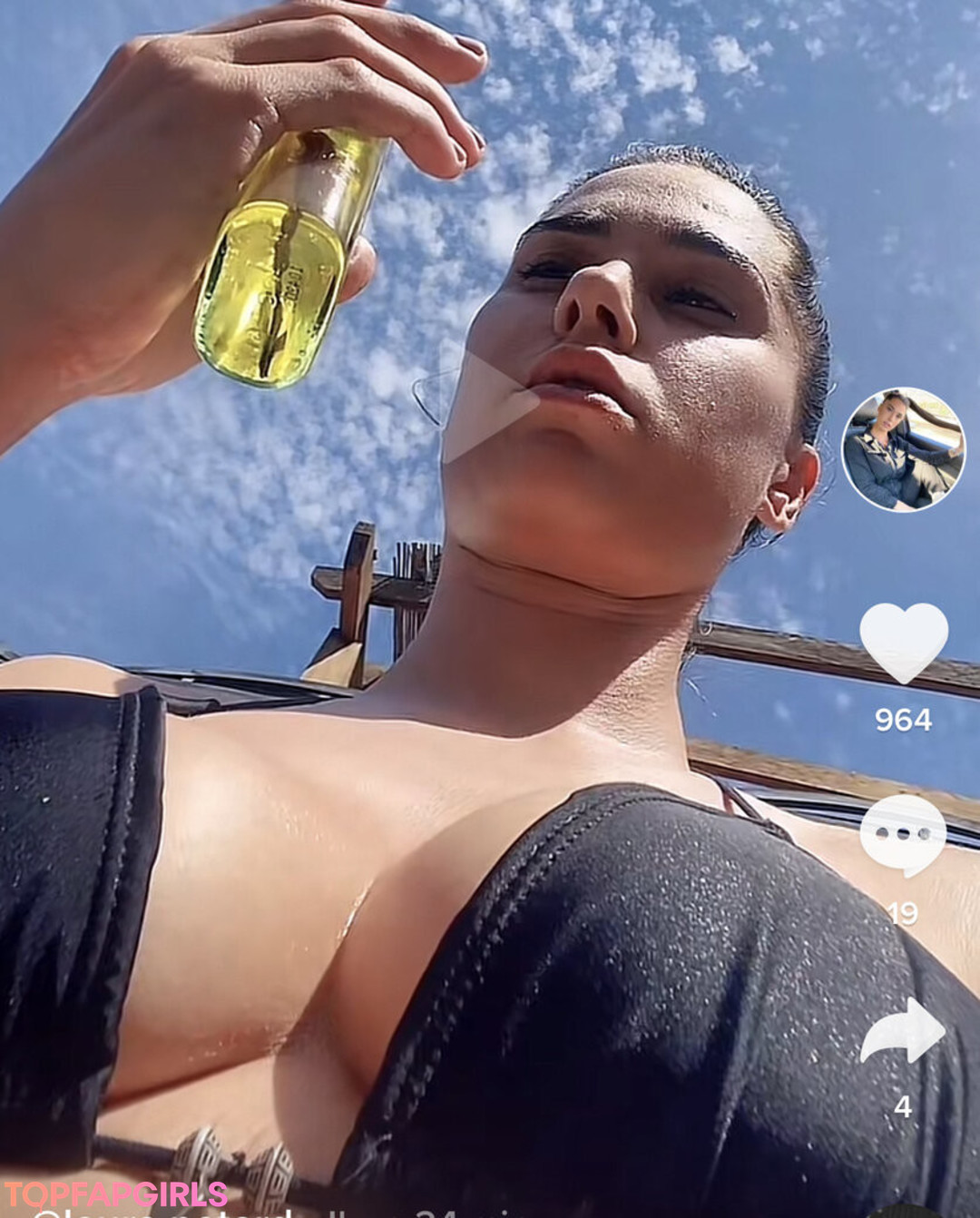 Foto desnuda filtrada de OnlyFans de Laura Petard #22 Foto desnuda filtrada de OnlyFans de Laura Petard #22