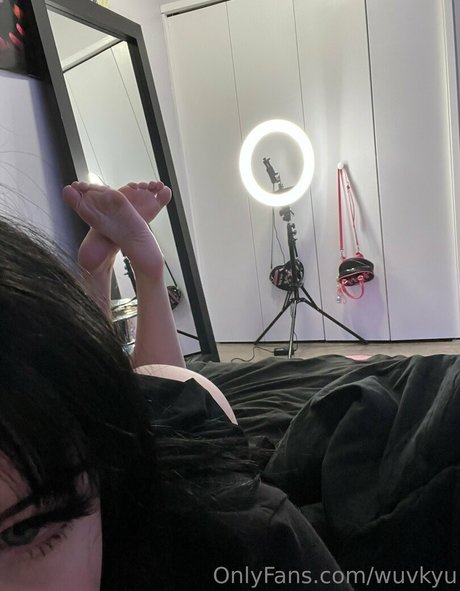 Foto desnuda filtrada de OnlyFans de Wuvkyu