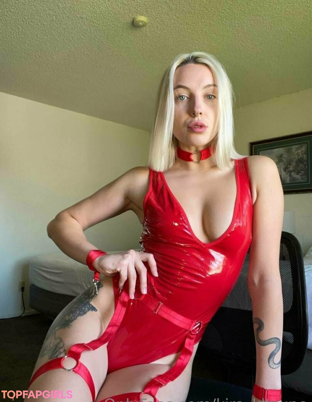 Foto desnuda filtrada de OnlyFans de Kirakitsune #154 Foto desnuda filtrada de OnlyFans de Kirakitsune #154