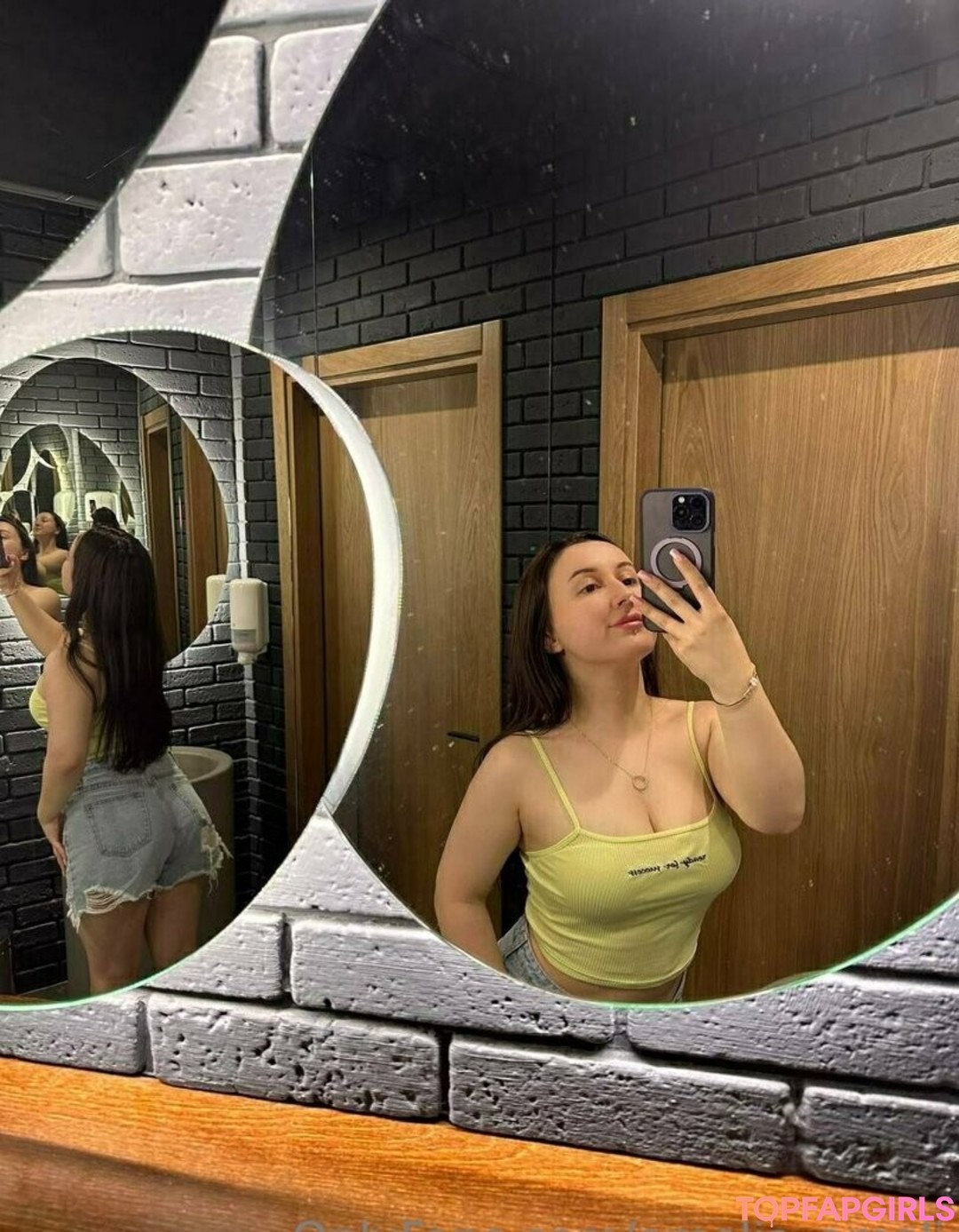 Foto desnuda filtrada de OnlyFans de Ameliaameli #121 Foto desnuda filtrada de OnlyFans de Ameliaameli #121