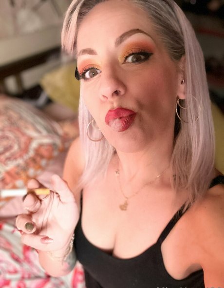 Miss-hazel80