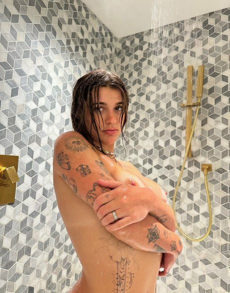 Foto desnuda filtrada de OnlyFans de Arikytska