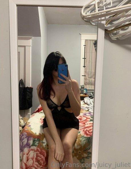 Juicy_juliet
