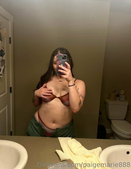 Foto desnuda filtrada de OnlyFans de Paigemarie888