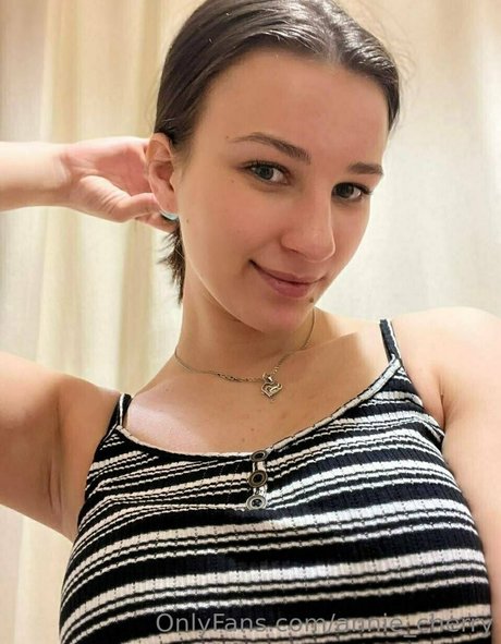 Annie_cherry