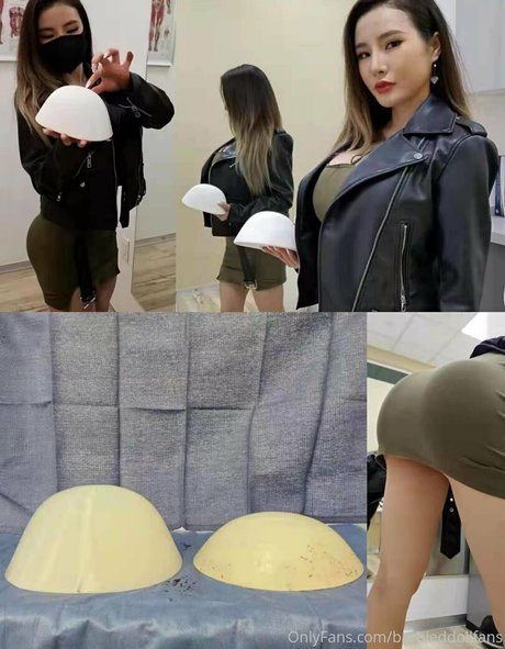 Foto desnuda filtrada de OnlyFans de Barbieddollfans