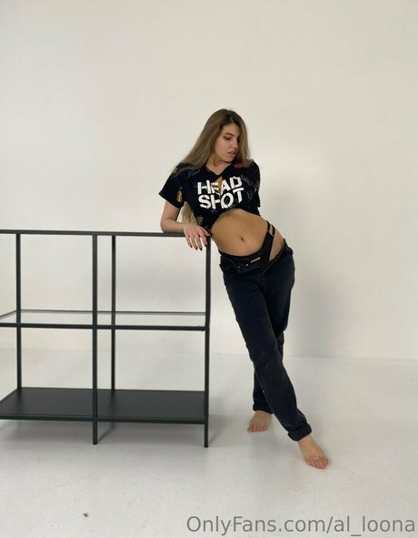 Foto desnuda filtrada de OnlyFans de Alloona