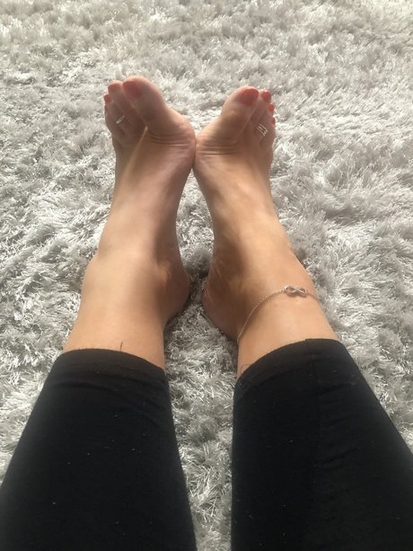 Foto desnuda filtrada de OnlyFans de Arches Hips N Worn Knicks