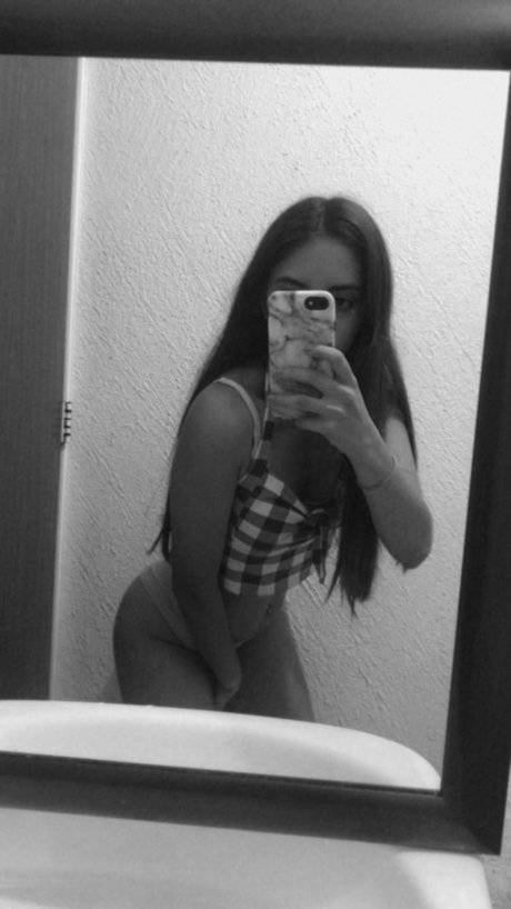 Foto desnuda filtrada de OnlyFans de Chio Jm