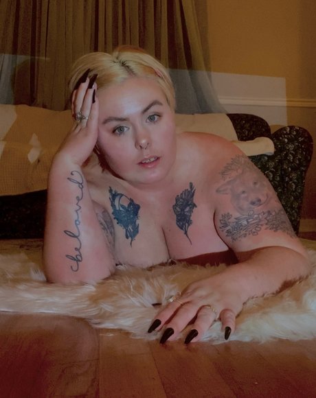 Foto desnuda filtrada de OnlyFans de Aria Rey