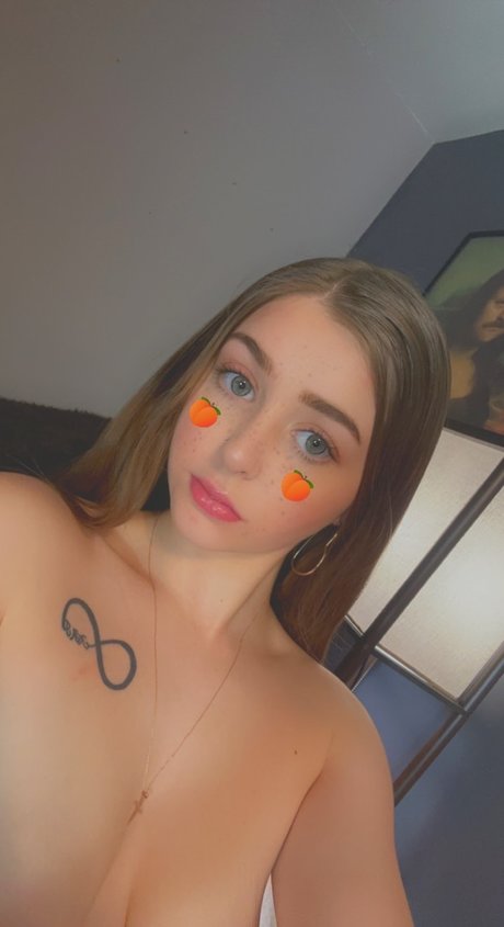 Foto desnuda filtrada de OnlyFans de Amber Satin