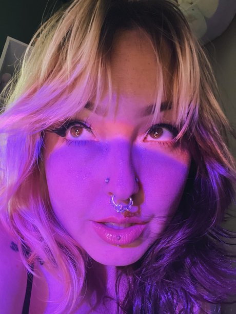 Foto desnuda filtrada de OnlyFans de Amethyst Angelic