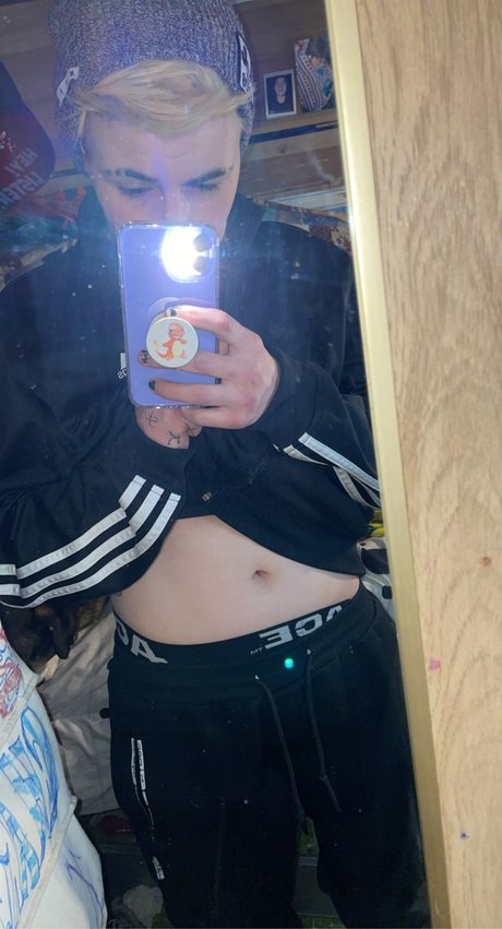 Foto desnuda filtrada de OnlyFans de Charlie Xavier