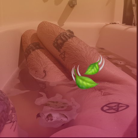 Foto desnuda filtrada de OnlyFans de Shane