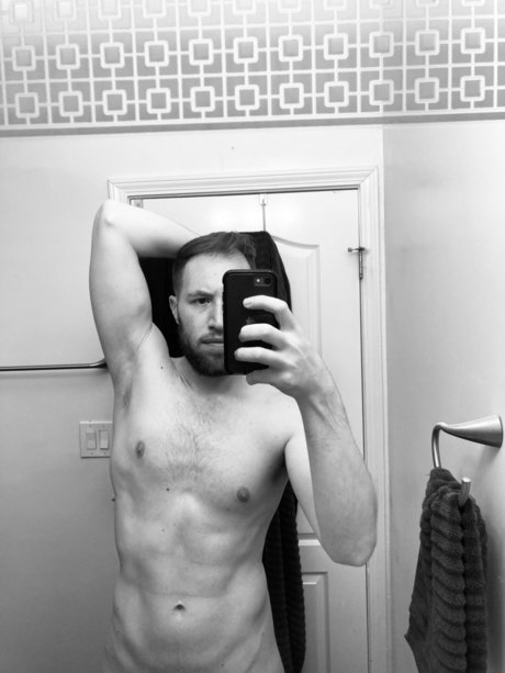 Foto desnuda filtrada de OnlyFans de Nomimalone