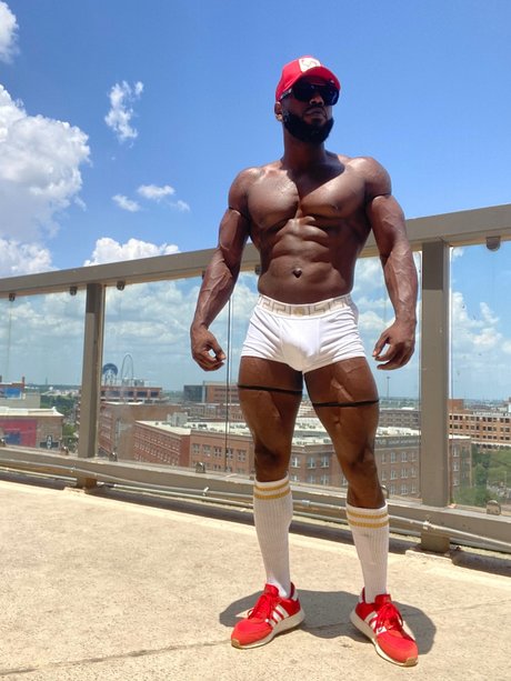 Foto desnuda filtrada de OnlyFans de Nola