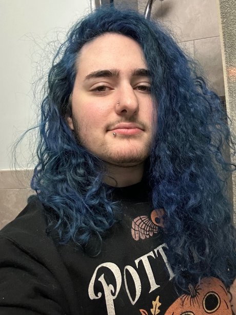 Foto desnuda filtrada de OnlyFans de Ravan Aleister