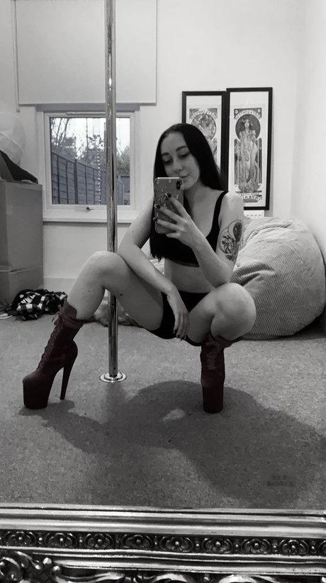 Foto desnuda filtrada de OnlyFans de Angel 