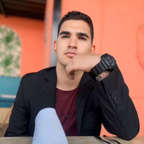 Foto desnuda filtrada de OnlyFans de Andrew 