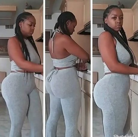 Foto desnuda filtrada de OnlyFans de Laty