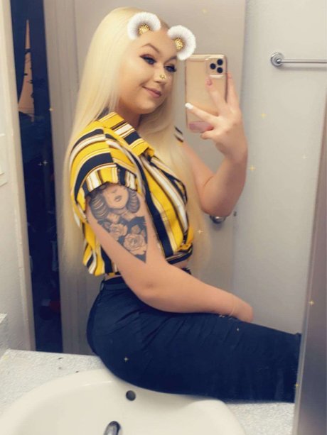 Foto desnuda filtrada de OnlyFans de Ana