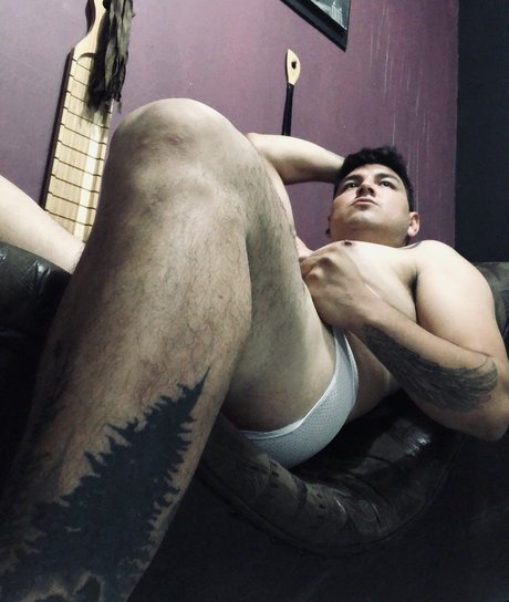 Foto desnuda filtrada de OnlyFans de andresaveldao