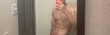 Foto desnuda filtrada de OnlyFans de Alkxn