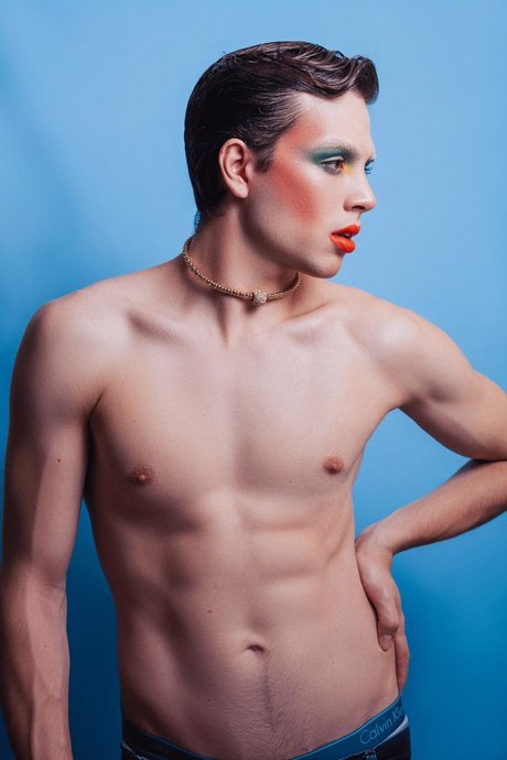 Foto desnuda filtrada de OnlyFans de Brubru