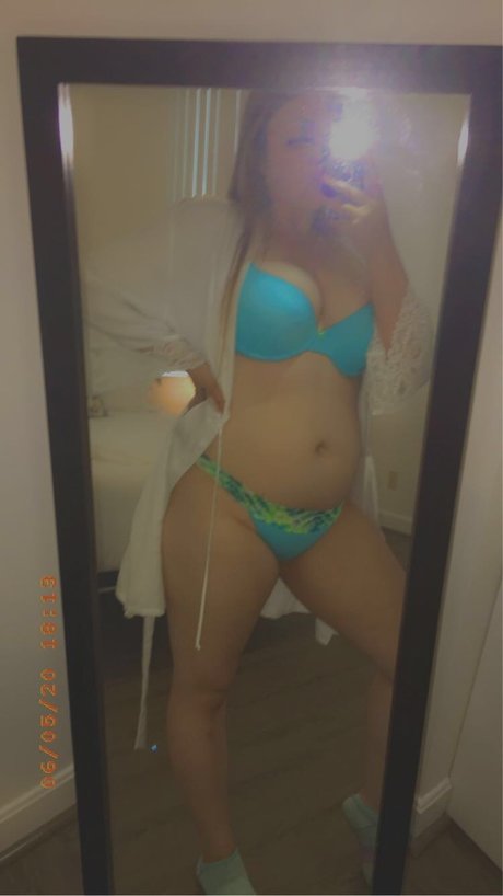 Foto desnuda filtrada de OnlyFans de Nunu