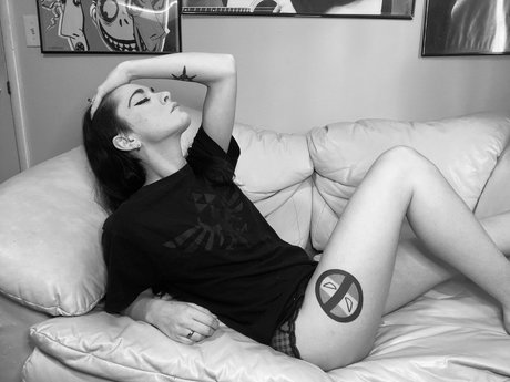 Foto desnuda filtrada de OnlyFans de Almost Megan
