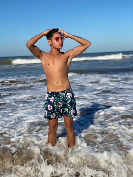 Foto desnuda filtrada de OnlyFans de Agustin