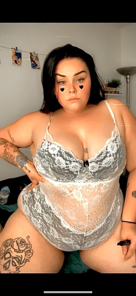 Foto desnuda filtrada de OnlyFans de Allysia