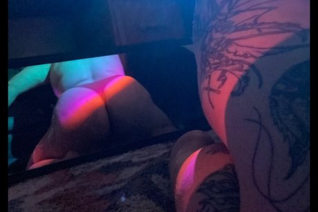 Foto desnuda filtrada de OnlyFans de Ally Rose