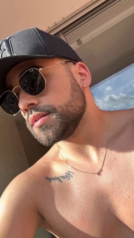 Aaron Diamond 