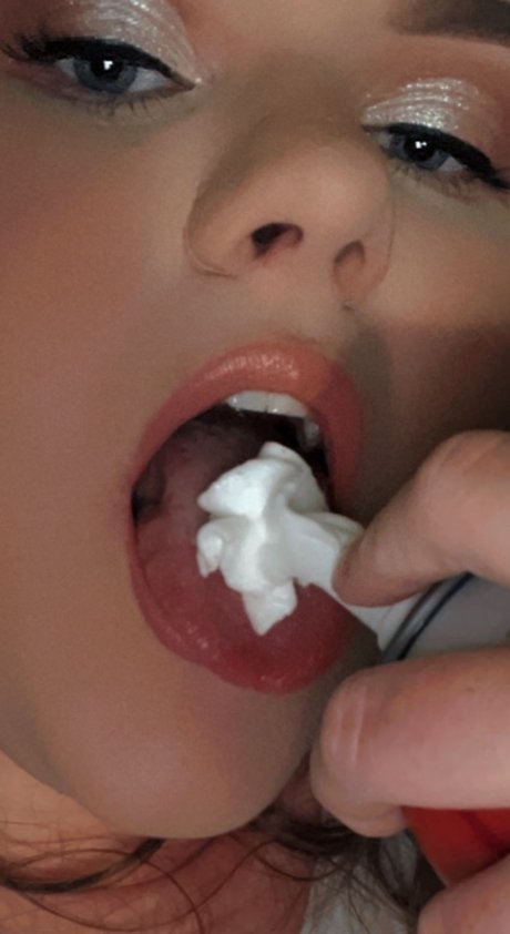 Foto desnuda filtrada de OnlyFans de A 