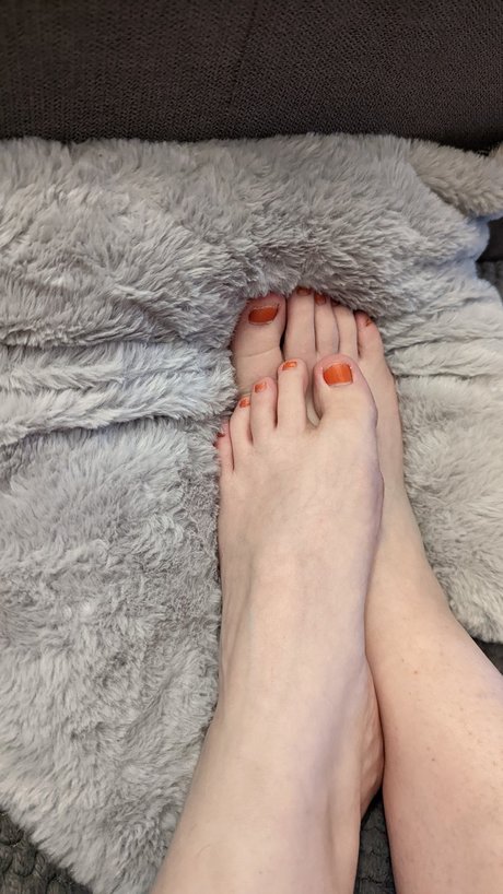 Oh Toe Tempting 