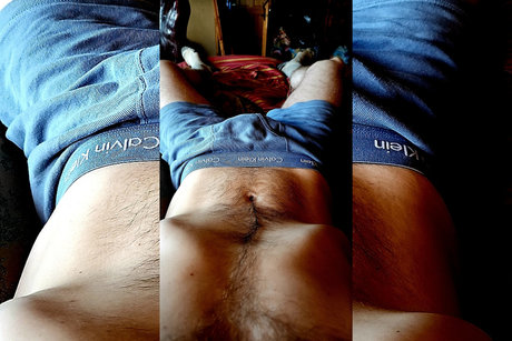 Foto desnuda filtrada de OnlyFans de Country Cowboy Xxx Rugged Hairy Farmer
