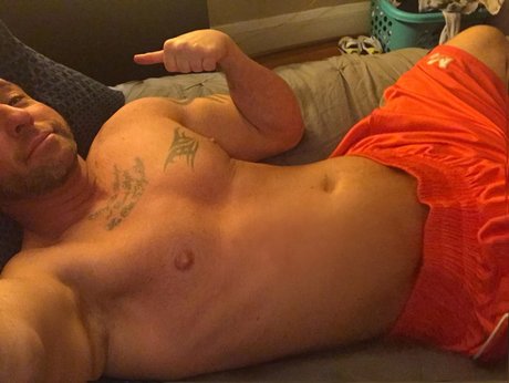 Foto desnuda filtrada de OnlyFans de Dan