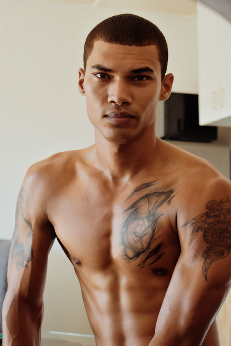 Foto desnuda filtrada de OnlyFans de Keegan John Eksteen