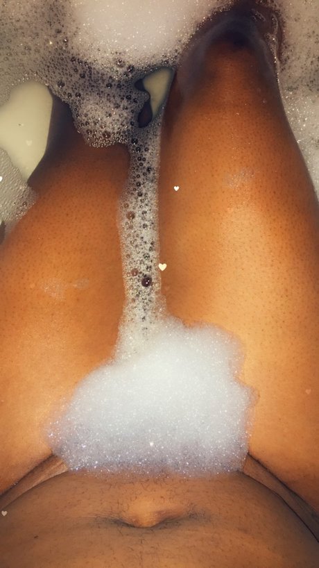 Foto desnuda filtrada de OnlyFans de Libra