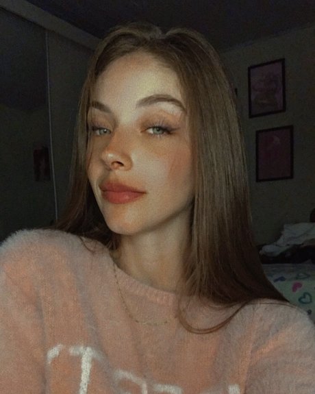 Foto desnuda filtrada de OnlyFans de Adriele Schwartz