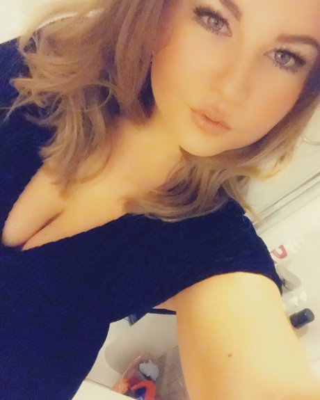 Alexandra Sophie