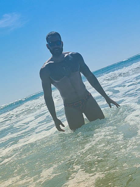 Foto desnuda filtrada de OnlyFans de Adrian Veracierta