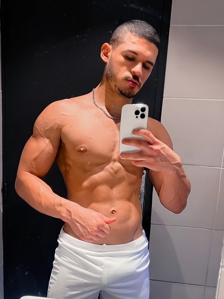 Foto desnuda filtrada de OnlyFans de Only Ricc