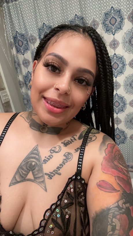 Foto desnuda filtrada de OnlyFans de Millzbihh