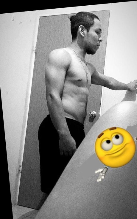 Foto desnuda filtrada de OnlyFans de El Capi