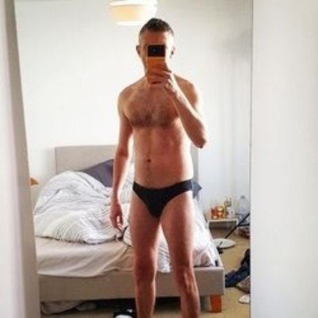 Foto desnuda filtrada de OnlyFans de Onlystefans