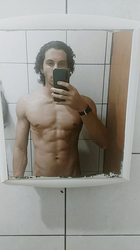 Foto desnuda filtrada de OnlyFans de Patrick